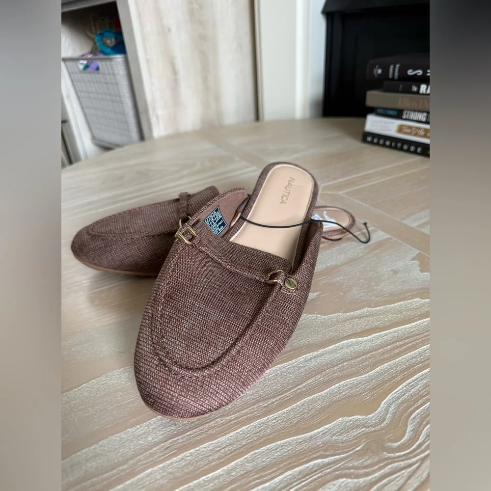 Nautica|Women's Brown Tan slip on loafer sandals,NWT In size 11•••Classic style - Picture 5 of 10